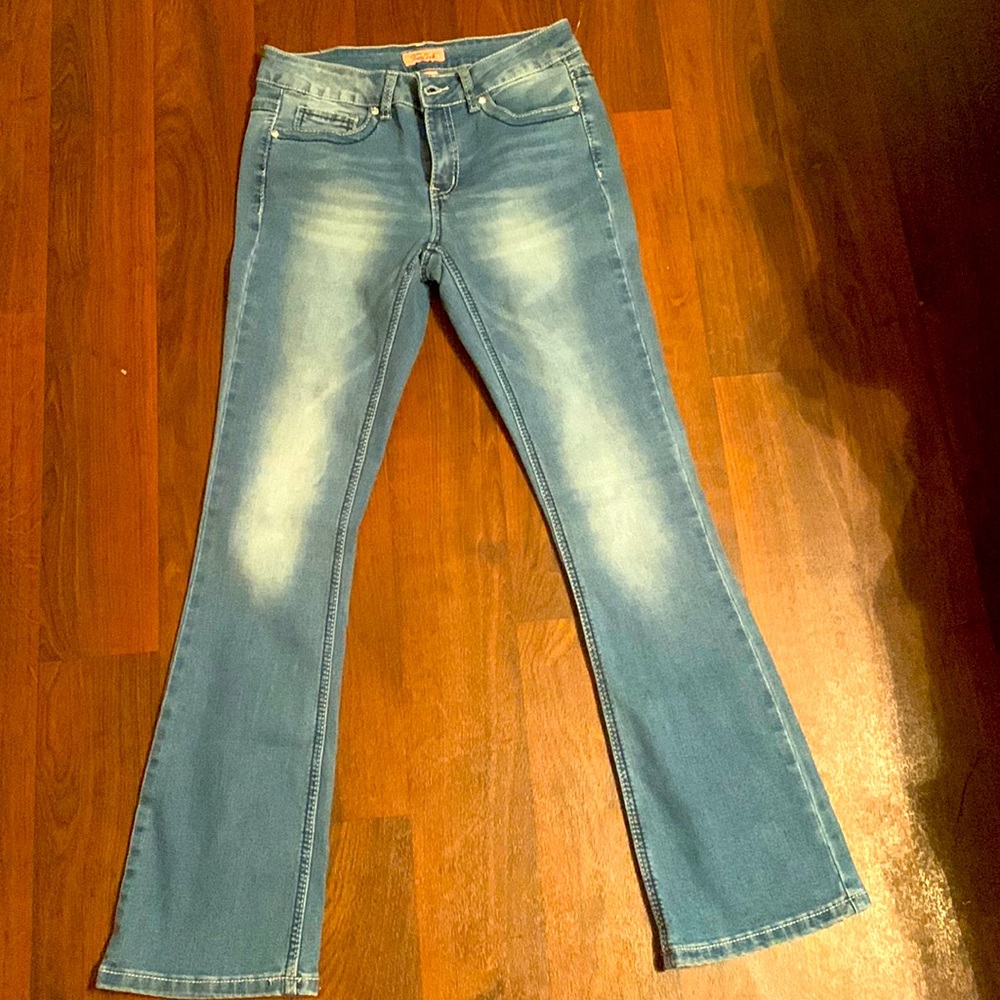 Boot cut jeans